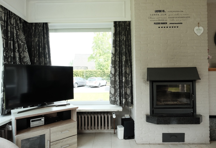 Alleenstaande gelijkvloerse woning op ruim perceel van 1.748 m² in Hooglede