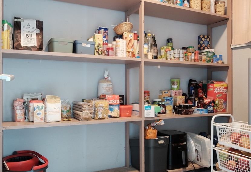 Alleenstaande gelijkvloerse woning op ruim perceel van 1.748 m² in Hooglede