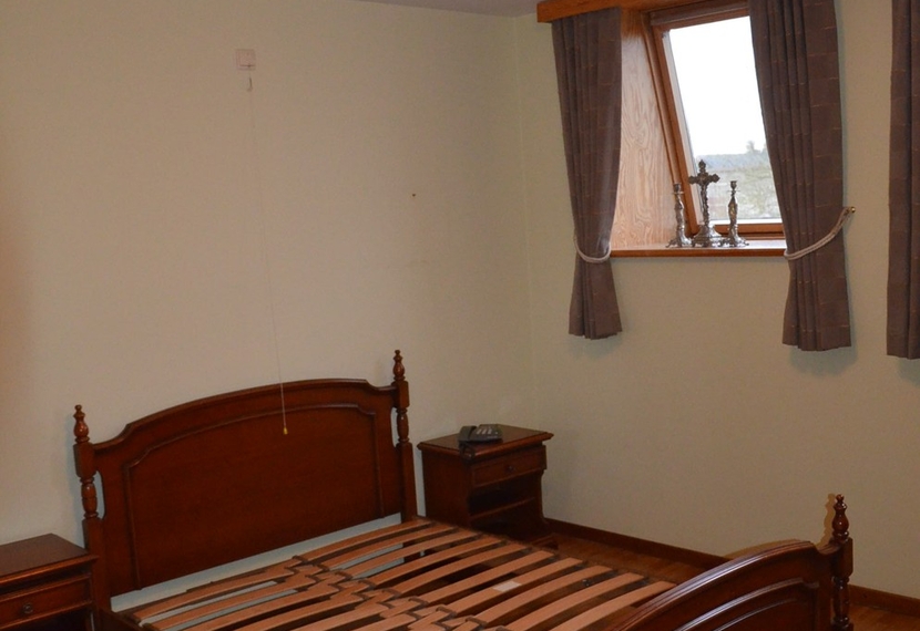 Te huur: ruim appartement van ca. 106 m² met 2 slaapkamers, terras en garage in Asper