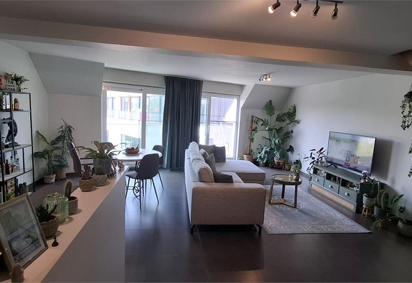 Recent en modern duplexappartement te huur in residentie Stoanplatse