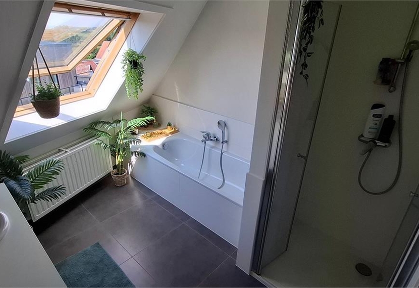 Recent en modern duplexappartement te huur in residentie Stoanplatse