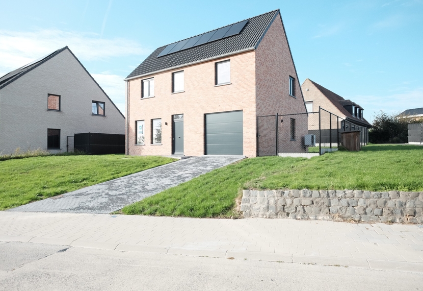 Prachtige alleenstaande nieuwbouwwoning in Hooglede