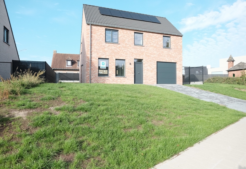 Prachtige alleenstaande nieuwbouwwoning in Hooglede