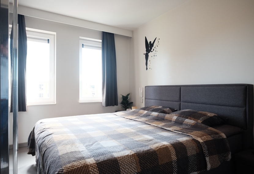 Instapklaar appartement met terras en parkeerplaats – ideale belegging in Izegem
